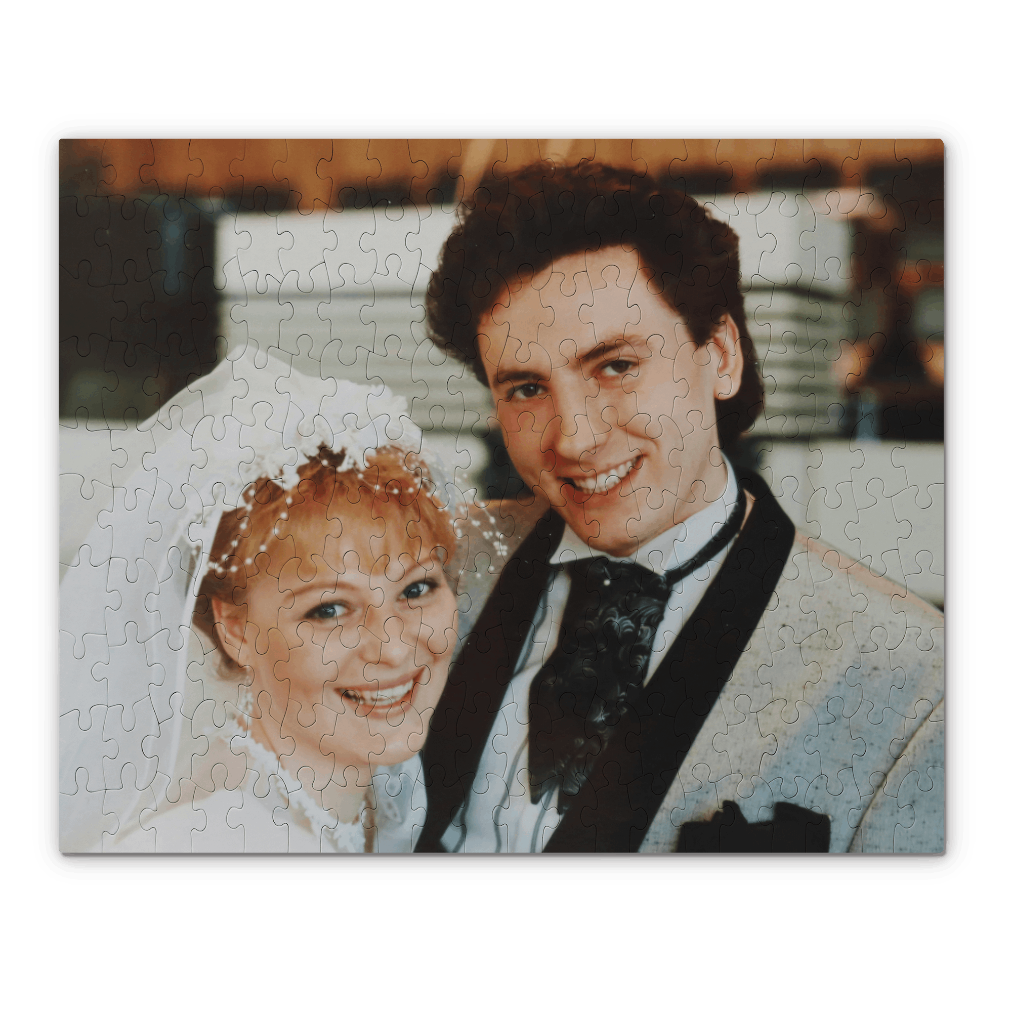 A married couple from the 80s on a custom puzzle